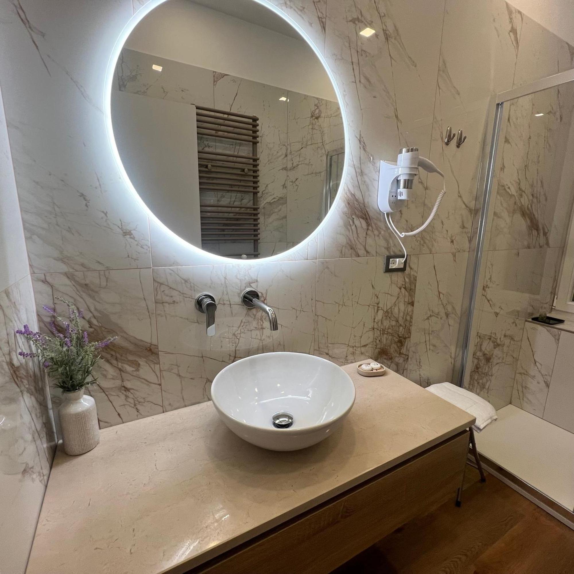 Sunrise Rooms 斯培西亚 外观 照片